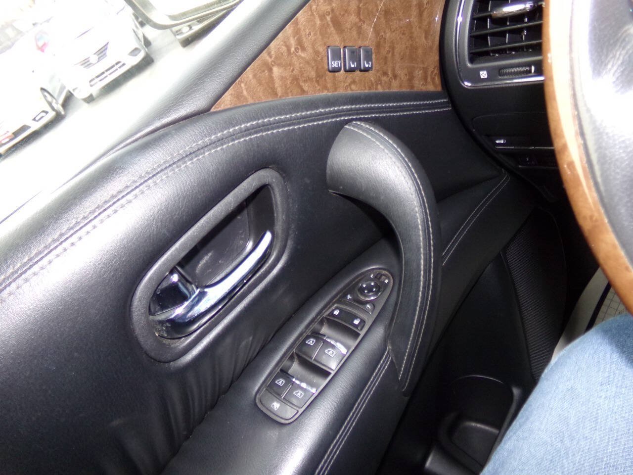 Used 2015 INFINITI QX80 4WD w/ Driver's Assistance Package image 51