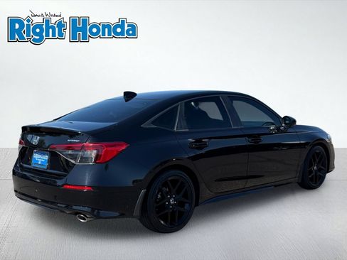 Used 2024 Honda Civic Sport image 8