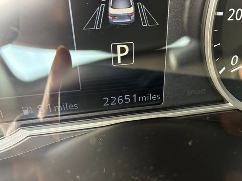 Used 2025 Nissan Versa SV FWD image 39