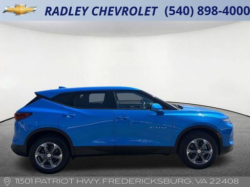 Certified 2025 Chevrolet Blazer LT FWD image 19