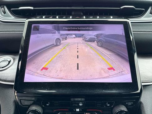 Used 2022 Jeep Grand Cherokee Limited RWD image 26