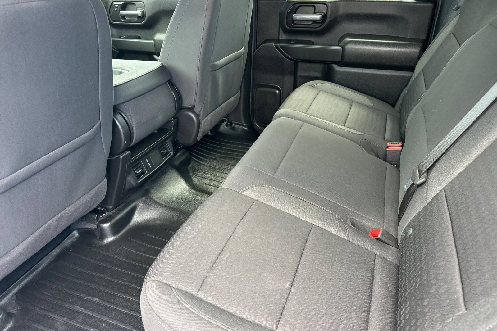 Used 2024 Chevrolet Silverado 2500 Custom w/ Custom Value Package AWD/4WD image 12