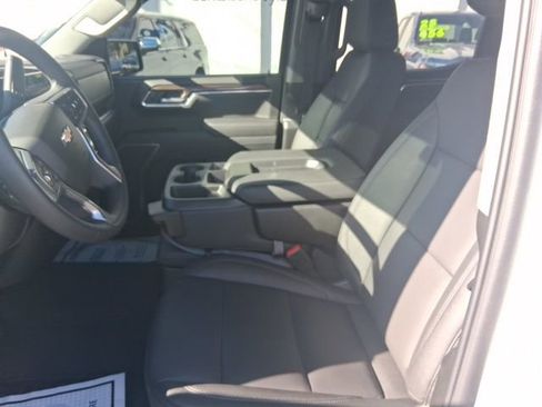 Certified 2026 Chevrolet Silverado 1500 LT image 28