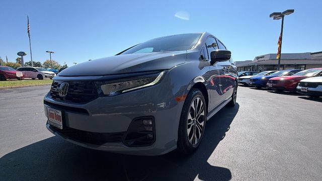 New 2026 Honda Odyssey Elite image 9