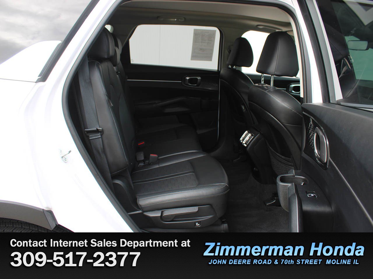 Used 2025 Kia Sorento S w/ Panoramic Sunroof Package AWD/4WD image 9