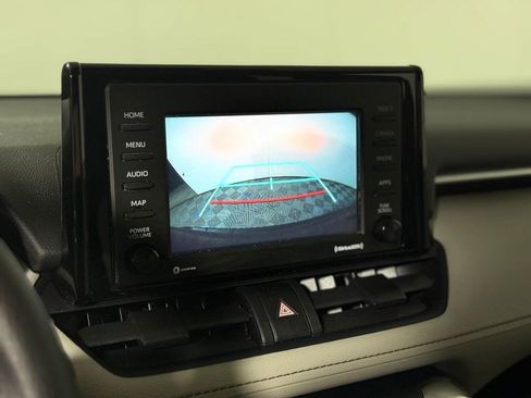 Used 2020 Toyota RAV4 XLE w/ Convenience Package AWD/4WD image 15