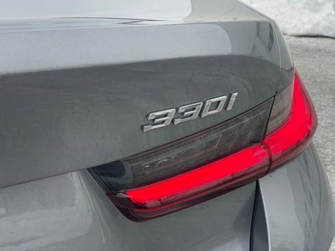 Used 2023 BMW 330i xDrive Sedan w/ Premium Package image 26
