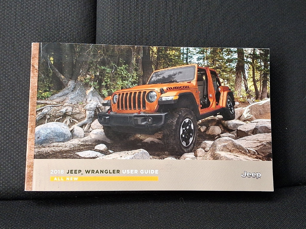 Used 2018 Jeep Wrangler Unlimited Sport S AWD/4WD image 34