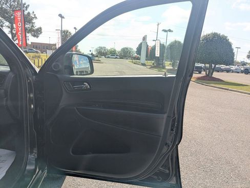 Used 2024 Dodge Durango GT RWD image 33