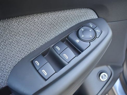 New 2026 Chevrolet TrailBlazer LT w/ Convenience Package image 13