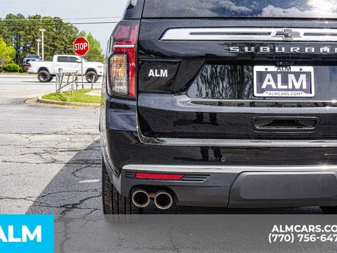 Used 2023 Chevrolet Suburban High Country w/ Premium Package 2 image 16
