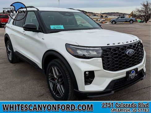 New 2026 Ford Explorer ST-Line w/ ST-Line Street Pack image 11