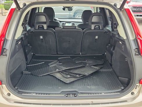 Certified 2024 Volvo XC90 B6 Plus w/ Protection Package Premier image 17