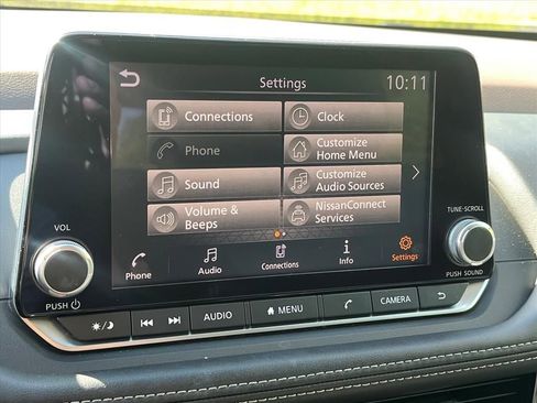 Used 2021 Nissan Rogue SV AWD/4WD image 14