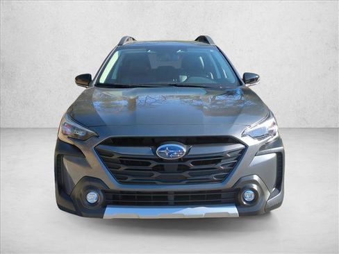 Certified 2025 Subaru Outback Limited XT AWD/4WD image 2