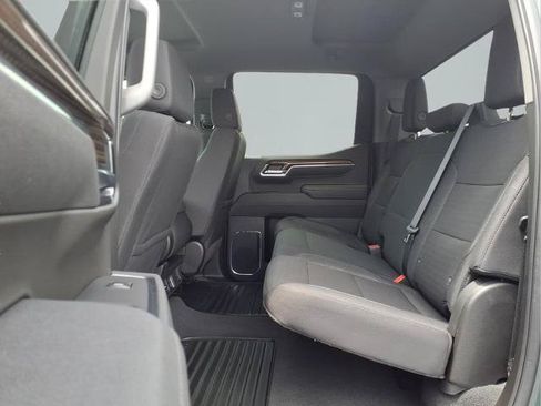 Used 2025 Chevrolet Silverado 1500 LT AWD/4WD image 21