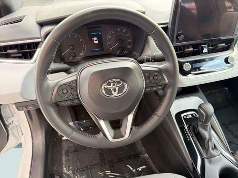 Used 2024 Toyota Corolla SE FWD image 21