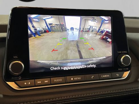 Certified 2023 Nissan Rogue SV w/ SV Premium B Package image 34