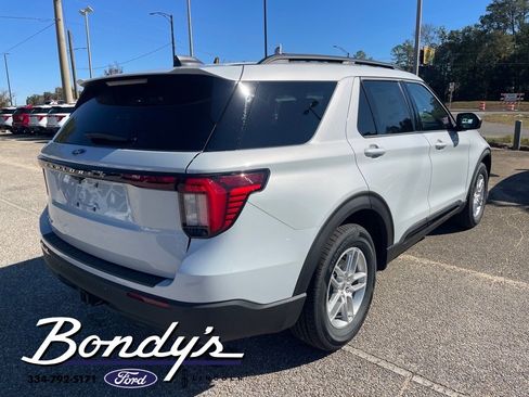 New 2026 Ford Explorer Active image 12