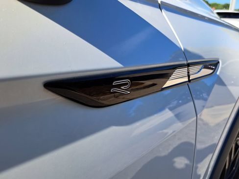 Used 2022 Volkswagen Tiguan SE R-Line AWD/4WD image 29