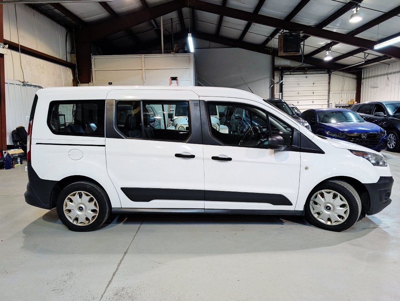 Used 2018 Ford Transit Connect XL FWD image 8