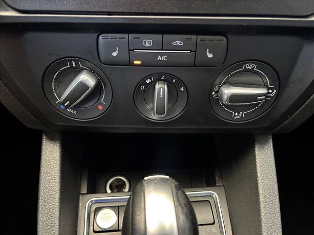 Used 2015 Volkswagen Jetta SE FWD image 17