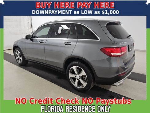 Used 2017 Mercedes-Benz GLC 300 w/ Premium 1 Package image 4