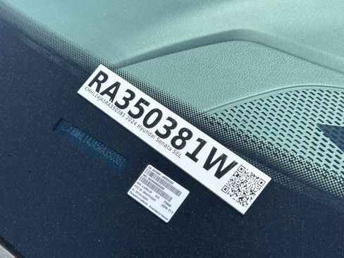 Certified 2024 Hyundai Sonata SEL w/ Convenience Package FWD image 34