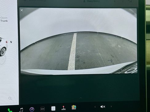 Used 2023 Tesla Model 3 Standard Range image 21