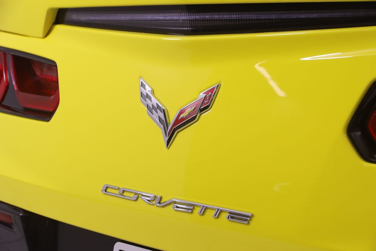 Used 2016 Chevrolet Corvette Stingray Coupe RWD image 62