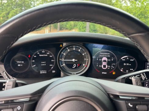 Used 2021 Porsche 911 GT3 RS image 38