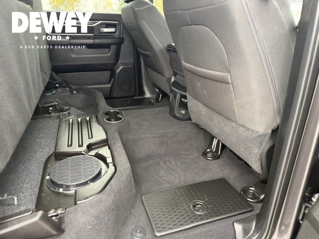 Used 2024 RAM 2500 Big Horn w/ Towing Technology Group AWD/4WD image 37