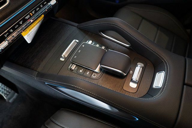 Certified 2026 Mercedes-Benz GLS 450 4MATIC image 17