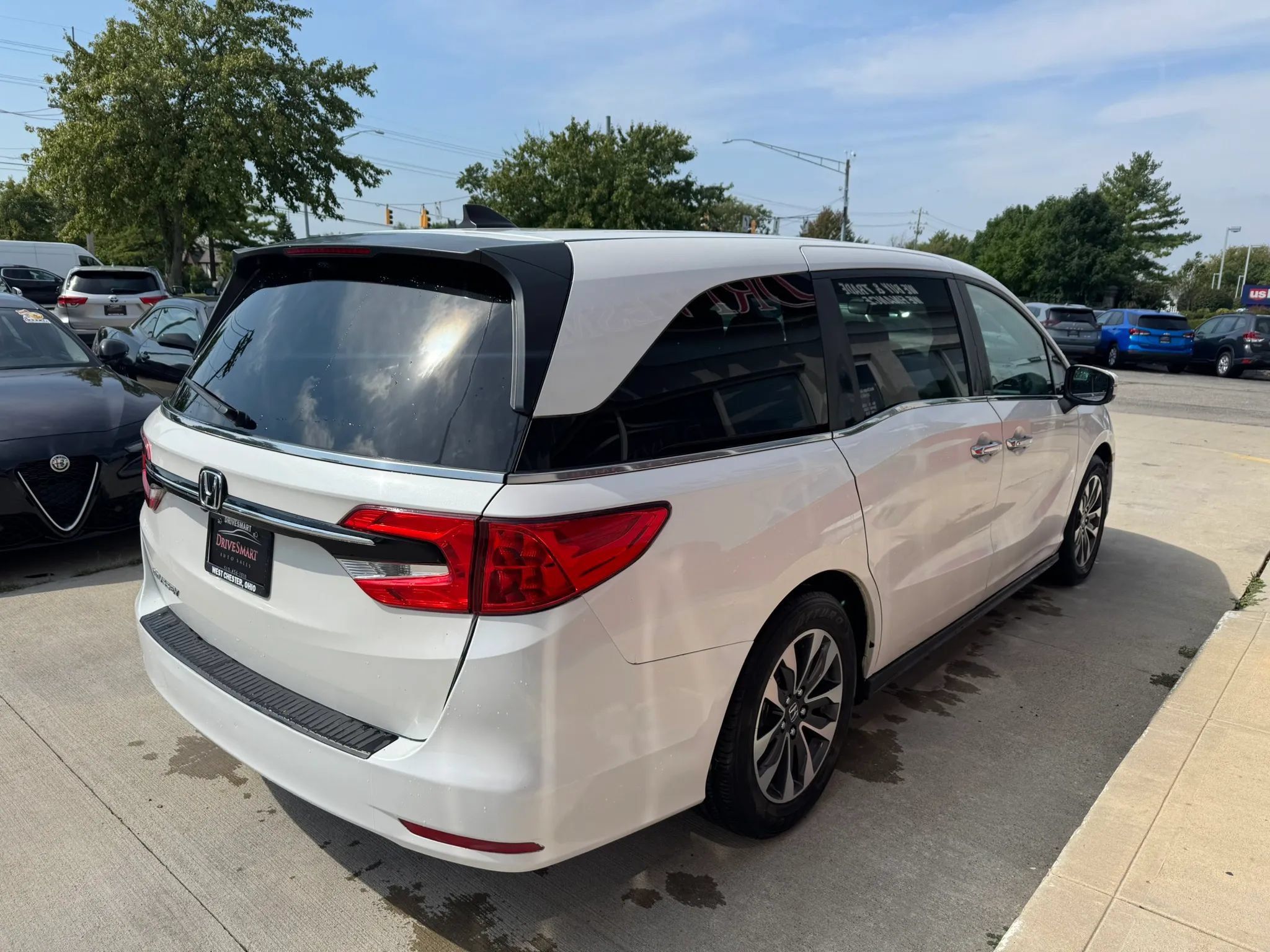 Used 2021 Honda Odyssey EX-L image 4
