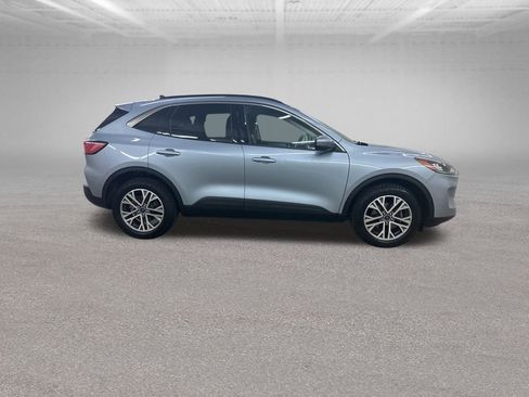 Used 2022 Ford Escape SEL image 14