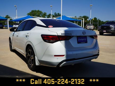 Used 2024 Nissan Sentra SV FWD image 13