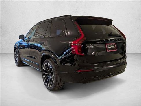 New 2026 Volvo XC90 B6 Ultra w/ Protection Package image 9