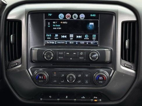 Used 2018 Chevrolet Silverado 1500 LT w/ Texas Edition RWD image 13