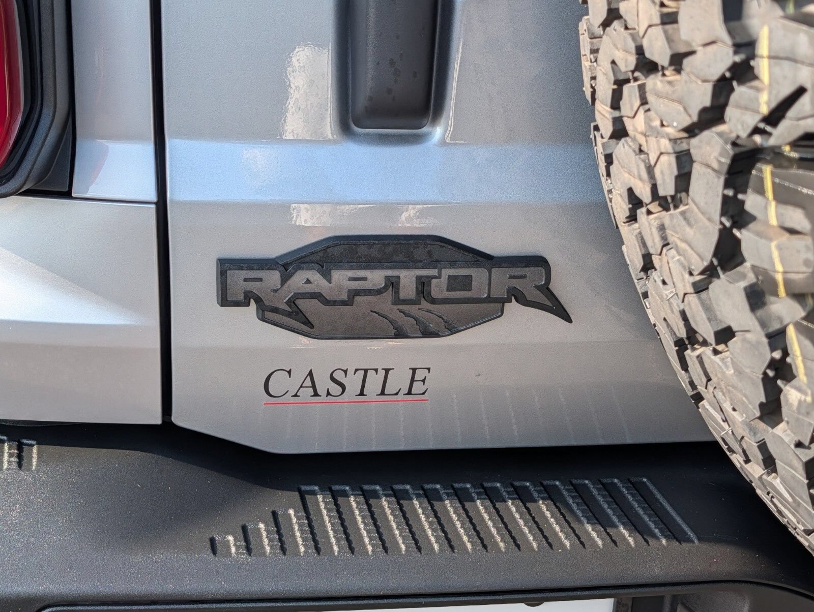 Used 2024 Ford Bronco Raptor w/ Interior Carbon Fiber Pack 6 AWD/4WD image 19