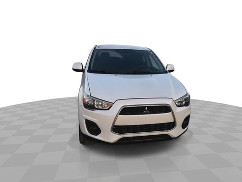 Used 2015 Mitsubishi Outlander Sport ES image 3