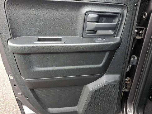 Used 2019 RAM 1500 Tradesman w/ Tradesman SXT Package image 19