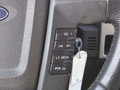 Used 2013 Ford F150 XLT w/ Mid Equipment Group image 24