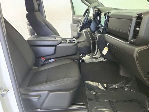 Used 2024 Chevrolet Silverado 1500 LT AWD/4WD image 35