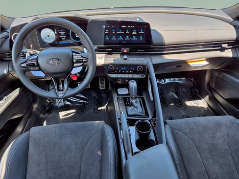 New 2026 Hyundai Elantra N FWD image 10