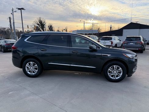 Used 2018 Buick Enclave Essence image 70