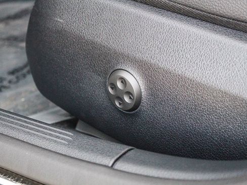 New 2026 Mercedes-Benz C 300 Sedan image 24