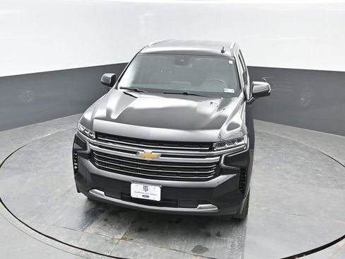 Used 2023 Chevrolet Tahoe LT w/ Luxury Package AWD/4WD image 18
