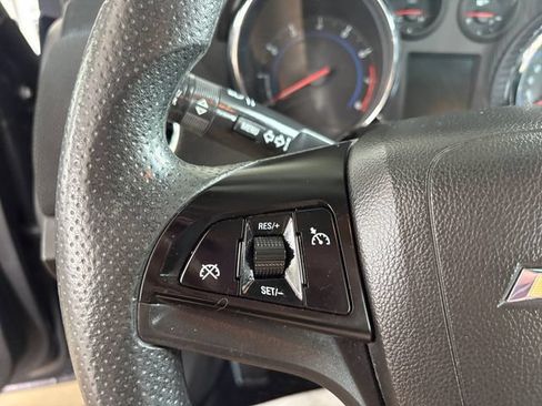 Used 2015 Chevrolet Cruze LT w/ Sun And Sound Package FWD image 19