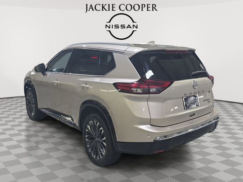 Used 2026 Nissan Rogue Platinum w/ Platinum Premium Package AWD/4WD image 7