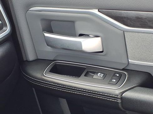 Used 2023 RAM 2500 Big Horn w/ Level 1 Equipment Group image 26